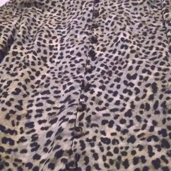 Cupcakes and Cashmere Spaghetti Strap Leopard Print Button Up Top - Picture 10 of 16